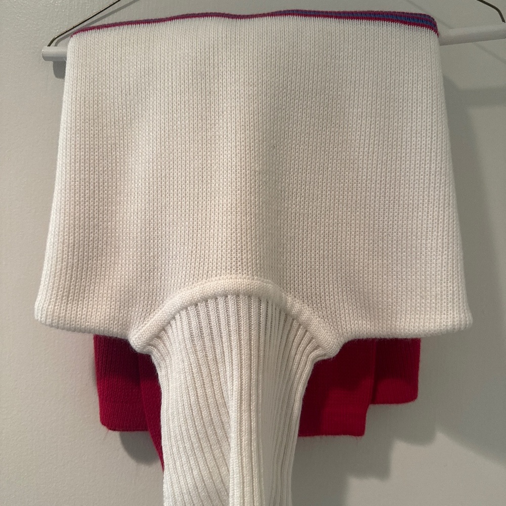 Men’s Progressions Cream Knit Sweater – Size M – Excellent Condition